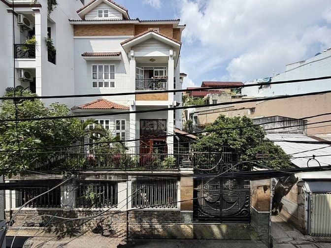 Chính chủ bán nhà MT Lê Lai Q.Tân Bình - 4,6m/4,8m x 14m - chỉ 11,8 tỷ