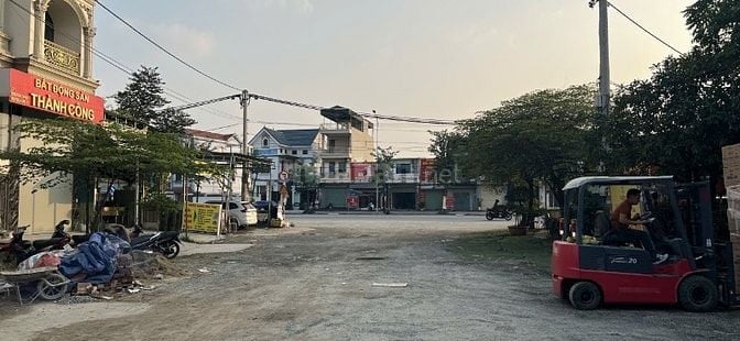 Bán lô đất 94,8m² SIÊU ĐẸP,có sẵn nhà cấp 4 mới,otođỗ cửa tại Hoài Đức