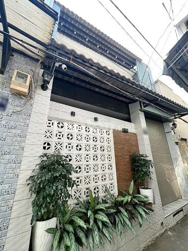 Nhà 2 tầng (6.4x9.8m) sát đường Phạm Thế Hiển P7Q8. Giá: 5 tỷ