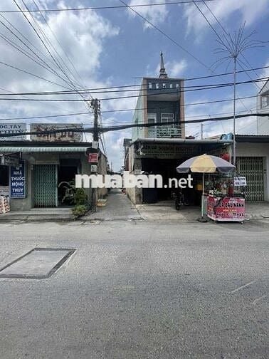 BÁN NHÀ HÓC MÔN 
- BA GÁC ĐẬU CỬA - DT KHỦNG - GIÁ CỰC RẺ