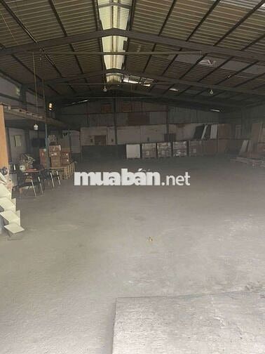 Xưởng cho thuê bà điểm hóc môn DT 380m giá 22tr