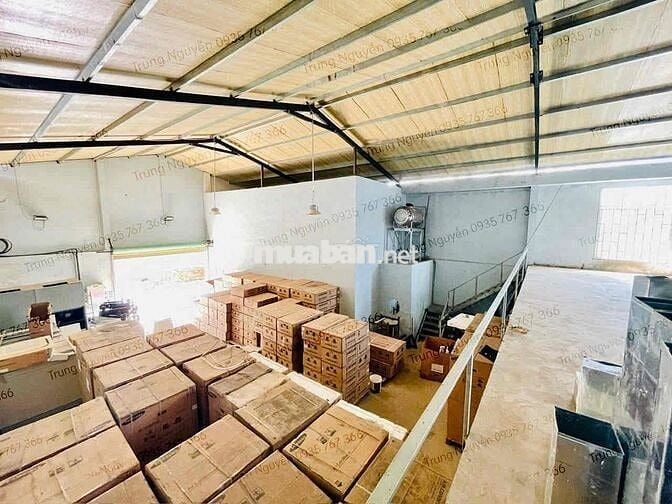 CHO THUÊ KHO, XƯỞNG - HẺM PHẠM NGŨ LÃO ĐI VÀO 100m, ĐƯỜNG XE TẢI