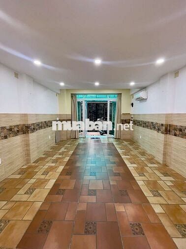 Cho thuê nhà hẻm xe tải Chu Văn An 6PN giá chỉ 27tr