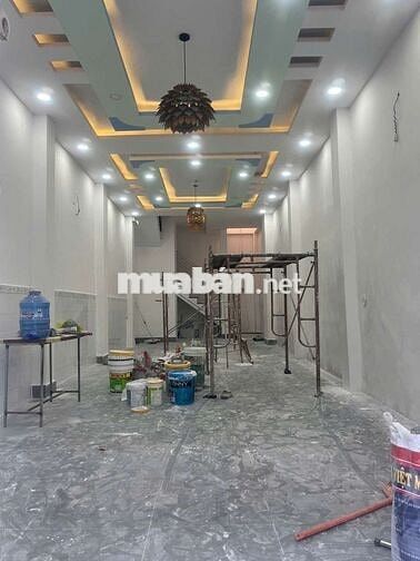 Nhà 1 lầu 2 phòng ngủ 2 tollet.hướng năm.gần chợ Bình Thành