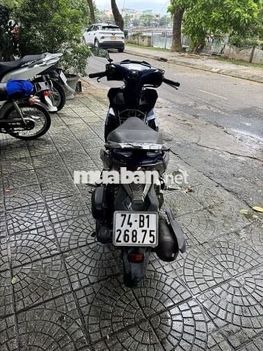 Honda ab 2021 màu xanh đen .