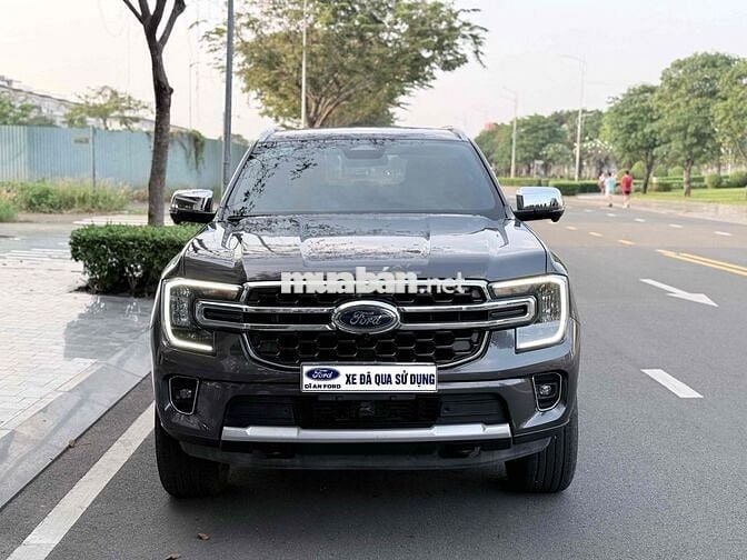 Ford Everest 2024 Titanium 2.0 AT 4x2 - 40000 km