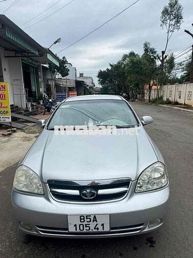Daewoo Lacetti Số sàn 5 chỗ Bạc