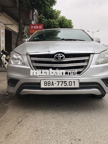 Toyota Innova E 2014 Bạc 210000 km