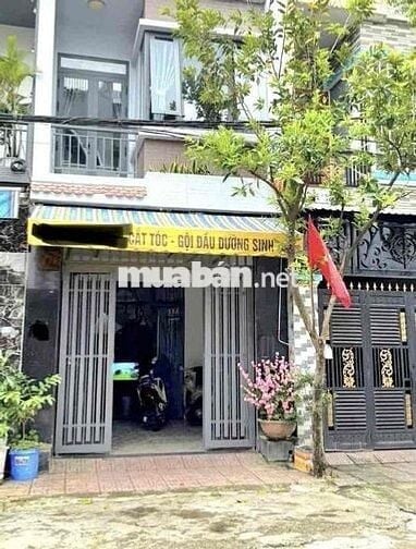 THANH LÝ NHÀ 1 TRỆT 1 LẦU, SỔ HỒNG RIÊNG GIÁ 1TỶ55 TP HỒ CHÍ MINH