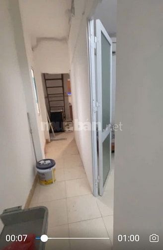 Cho thuê căn hộ 3 ngủ,2 WC, đủ đồ  tầng 5,Khu tập thể Thanh Xuân Bắc