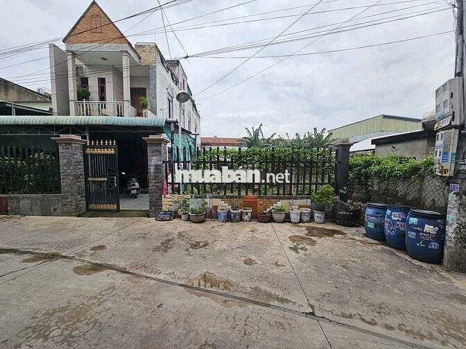 Đất đẹp 100m gần ngã tư Chiêu Liêu, phường Đông Hiệp, TP Dĩ An