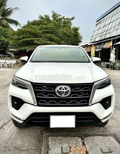 Cần Bán Fortuner 2022 Máy Dầu Số Sàn