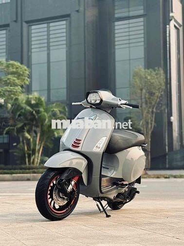 Piaggio Vespa Sprint 125 ABS 2019 Xám