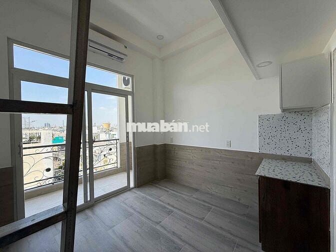 khai Trương siêu Phẩm gác ban công cực chill ngay Aoen mall cao Lỗ