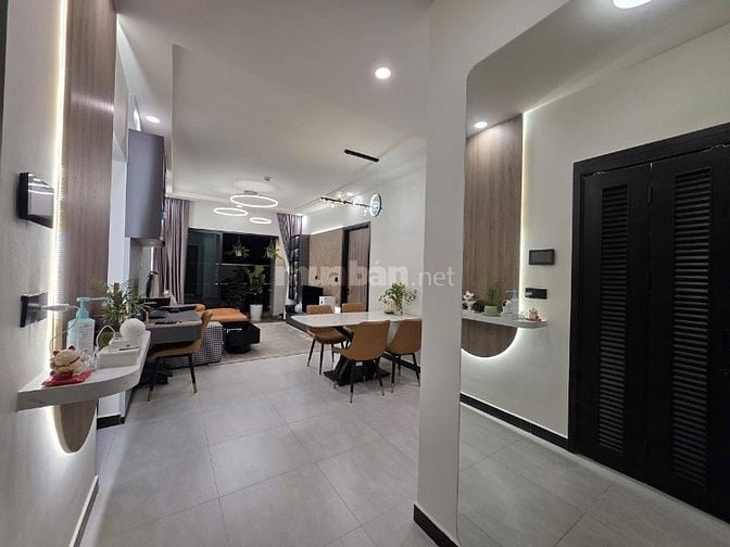 Bán căn hộ Cao cấp Delasol 84M2 2PN 2WC, View thoáng, nhà đẹp: 10,5Ty