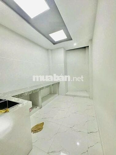 Nhà hẻm xe hơi đường Nguyễn Văn Luông MIỄN TRUNG GIAN