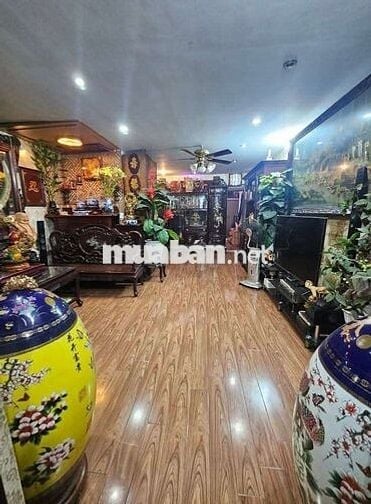 TT phố Thanh Nhàn T2-125m-3N2WC gần phố oto đỗ cửa full nội thất Sổ To