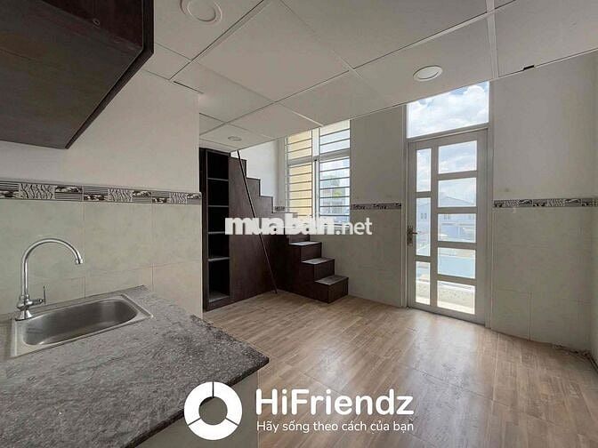 Phòng duplex mới 100% gần cầu chữ Y, ParcMall Q8 thang máy ở 3-4 bạn