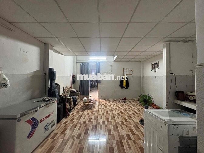 CHDV 1 TRỆT 1 LẦU FULL NỘI THẤT RỘNG 40M2 Ở 3-4 NGƯỜI THOẢI MÁI