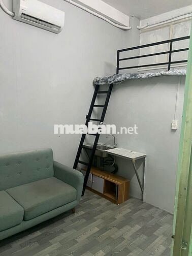 Phòng trọ máy lạnh giá rẻ ngay trung tâm tp