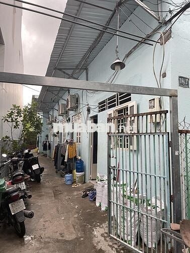 Phòng trọ Q7 - WC riêng - Có gác lửng