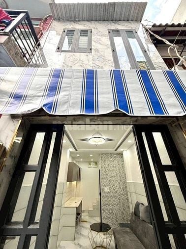 Chính chủ kí gửi định cư Úc nhà Trần Nhật Duật Quận 1 - Giá 1 tỷ 950 