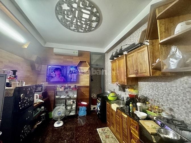 BÁN NHÀ MẶT TIỀN CHỢ ĐA KAO QUẬN 1