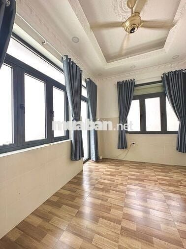 Phòng Mới Cho Thuê 16m2 Quận Bình Thạnh P 15 Điện Biên Phủ gần HUTECH