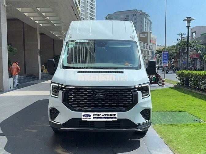 Ford Transit Premium 2025 16 chỗ