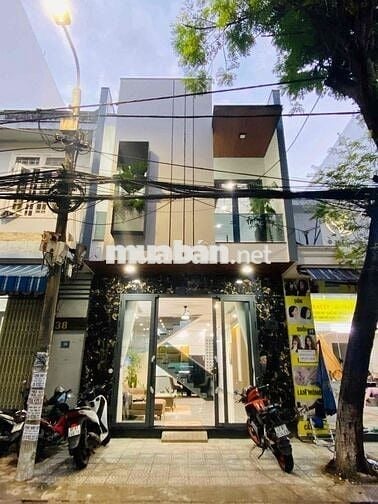 Bán nhà 2 tầng mặt tiền Cù Chính Lan