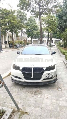 BMW 2010 Trắng 5 chỗ Tự động