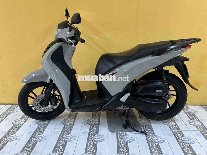 SH 125 khoá ga 2016 xám xi măng 43AB-350.97