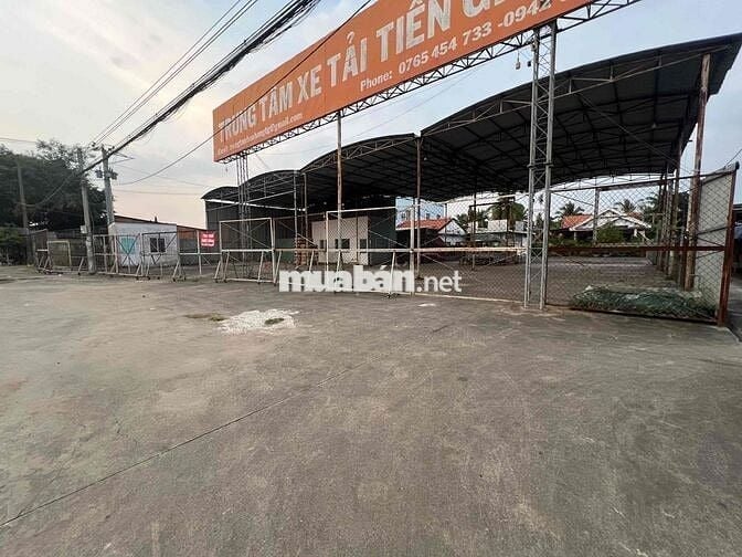 CHÍNH CHỦ CHO THUÊ MẶT BẰNG QL1A ĐỐI DIỆN XE TẢI HINO