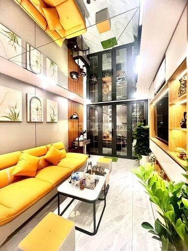 NHỈNH 9 HOÀNG HOA THÁM - LÕI BA ĐÌNH mà có 5 TẦNG THANG MÁY - NGÕ NÔNG