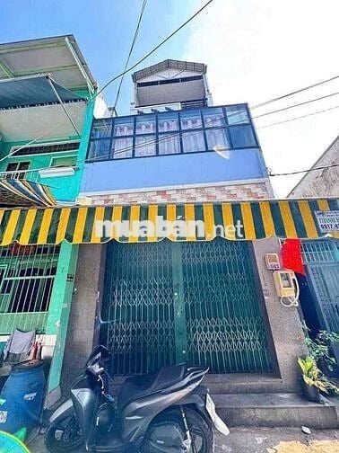 Nhà Có 3Pha 4x10m 2Lầu (3PN 2WC) Hẻm 4m. Chiến Lược, Bình Tân