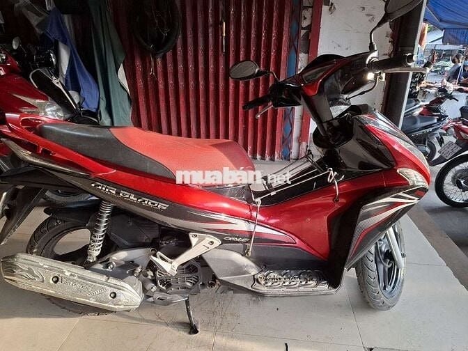 Honda Air Blade Đỏ đen
