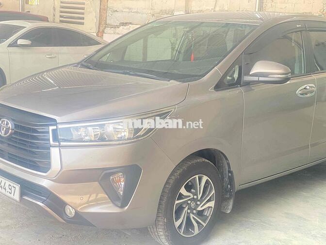 Toyota Innova 2020 E 2.0 MT - 86000 km