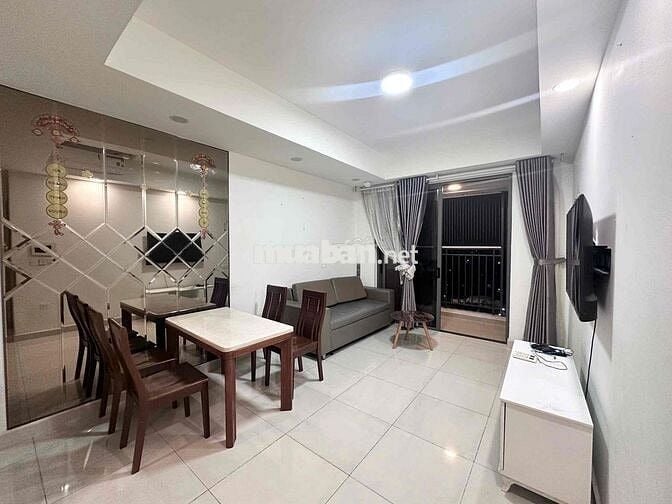 Cho thuê căn hộ 2 phòng ngủ 2WC. chung cư Botanica Premier. gần sân ba