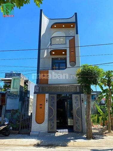 Bán nhà 3 tấm mới xây 100% tại KDC Cát Tường Phú Sinh - Full nội thất