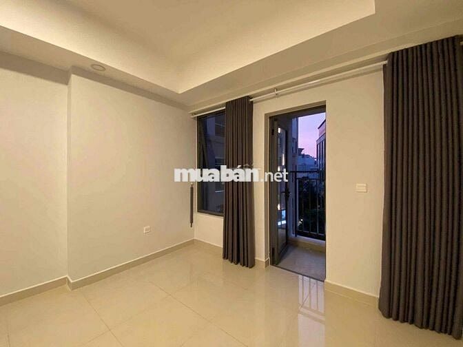 BẾP RÈM MÁY LẠNH BOTANICA PREMIER CHECK IN NGAY GẦN SÂN BAY