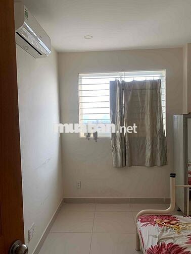 Share lại 1 phòng ngủ 1WC trong căn chung cư 2PN