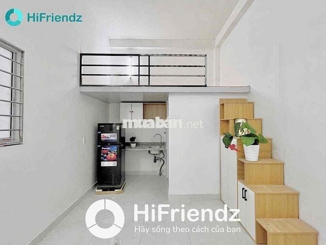 DUPLEX TỦ ĐỒ TÍCH HỢP CẦU THANG - HIỆN ĐẠI - NGAY ETOWN CỘNG HOÀ