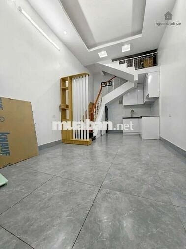 Nr Hoàng Hoa Thám, 30m2 4 tầng 3pn3wc, hộ gia đình, văn phòng, nhóm