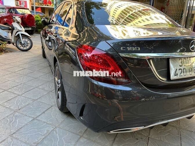 Mercedes-Benz C180 2020 Đen ghi 44000 km