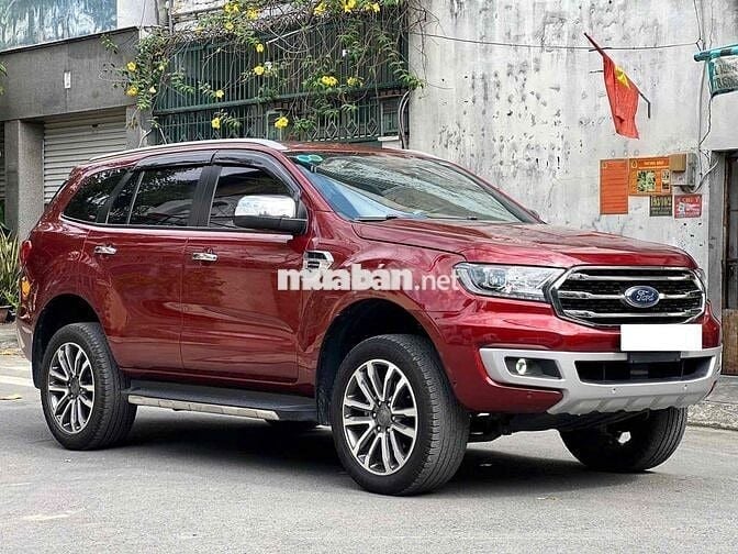 Ford Everest Titanium 4x4 2020 xe full ls hãng