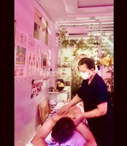 Massage giảm căng thẳng rất quan trọng cho SK toàn thân.