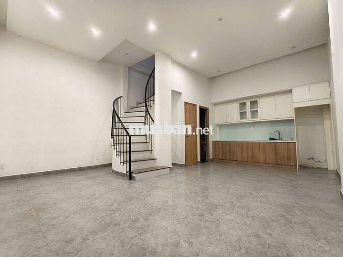 NHÀ CHO THUÊ HXH SỐ 8-P11-GV TRỆT 1L 2PN2WC HẺM DÂN TRÍ ĐƯỜNG SẠCH SẺ