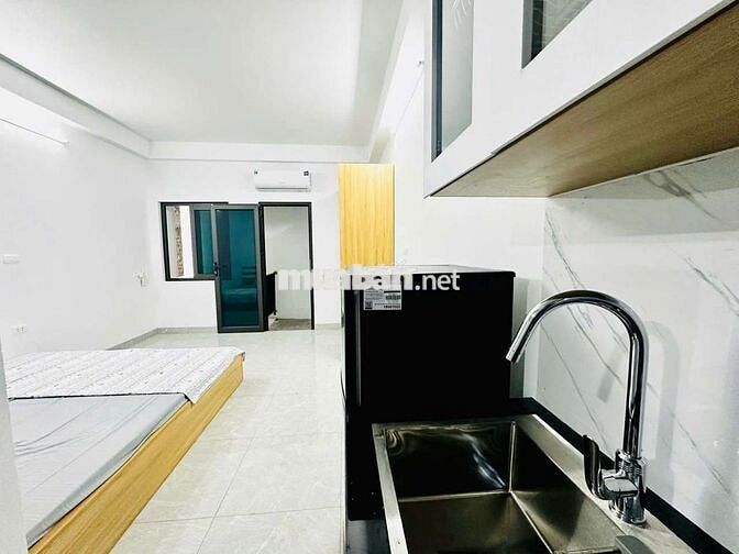 Siêu phẩm CCMN 25m2 Full nội thất. Ban công thoáng tại Xuân Đỉnh