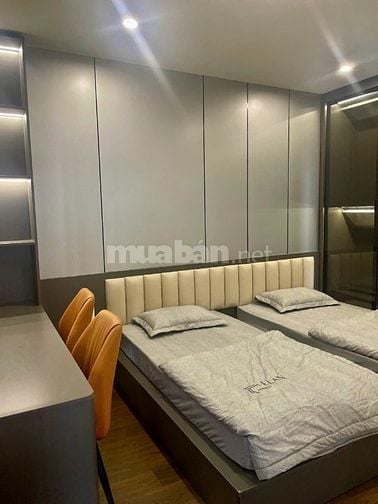 Cho thuê căn hộ chung cư tầng 10, SHP Plaza