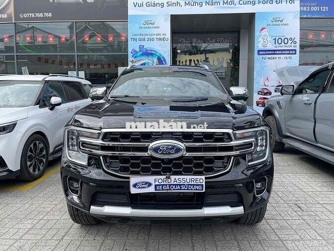 Ford Everest 2024 Titanium 2.0L 4x2 AT